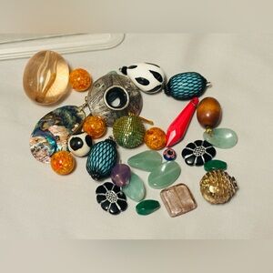 Vintage Beads Crafts Lot